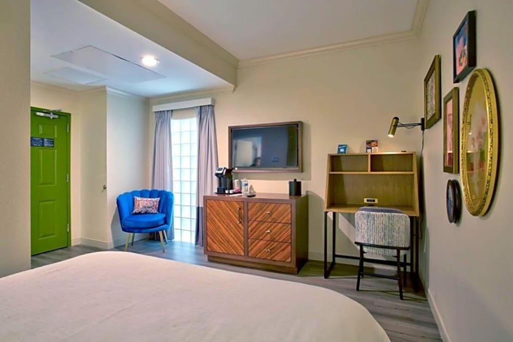 Royal St. Charles Hotel 뉴올리언스 외부 사진