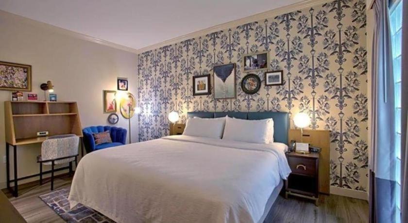 Royal St. Charles Hotel 뉴올리언스 외부 사진