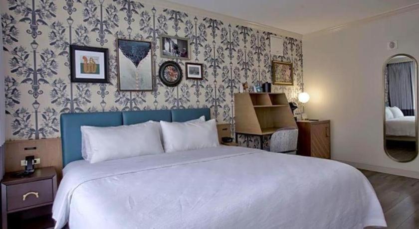 Royal St. Charles Hotel 뉴올리언스 외부 사진