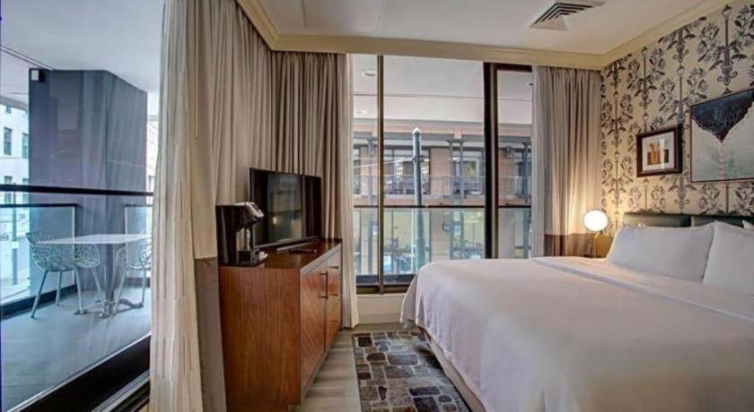 Royal St. Charles Hotel 뉴올리언스 외부 사진