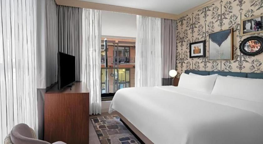 Royal St. Charles Hotel 뉴올리언스 외부 사진